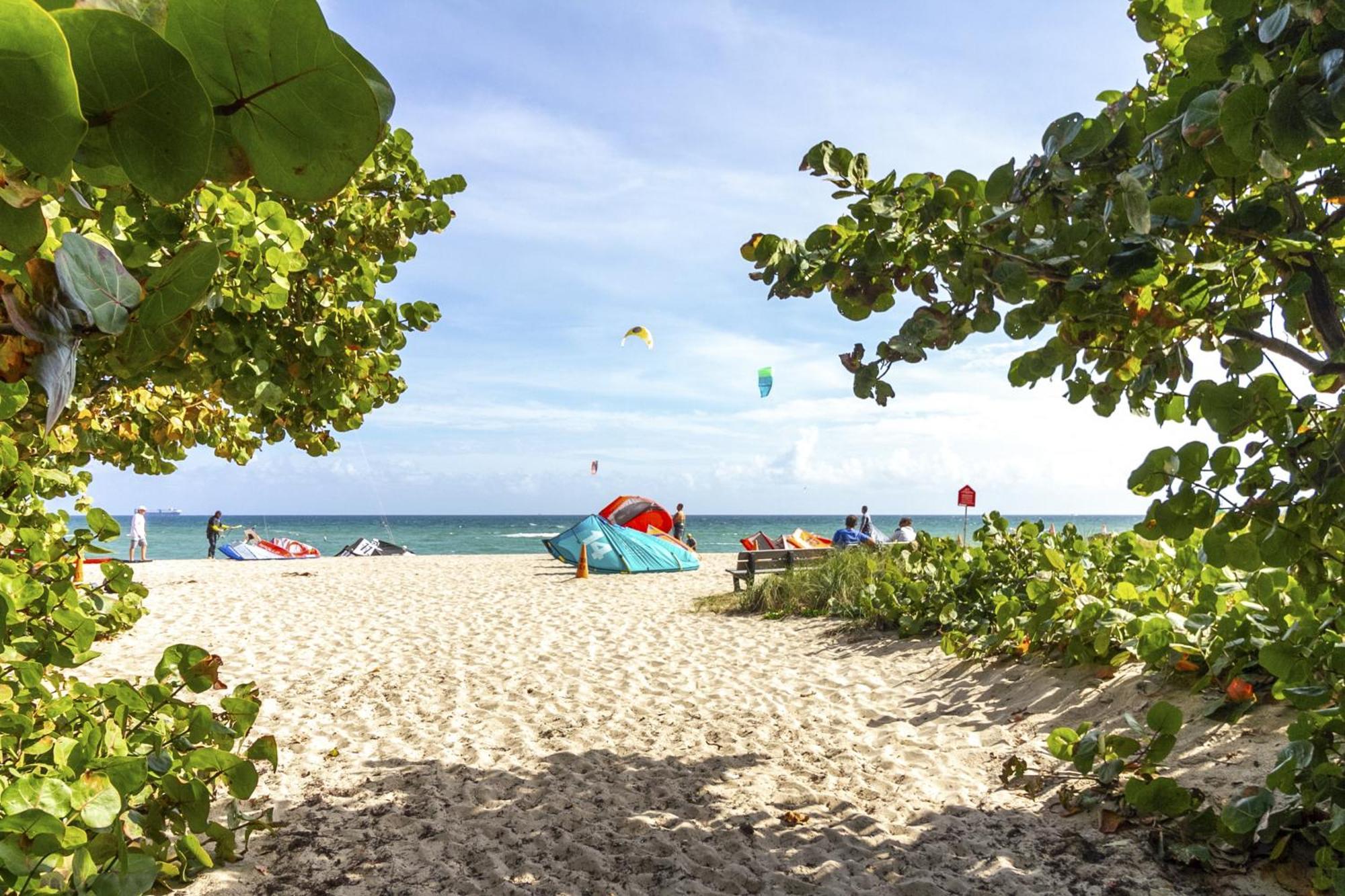 Floranada Condos Pompano Beach Dış mekan fotoğraf